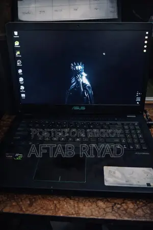 Laptop ASUS Vivobook 15 8GB AMD Ryzen 5 SSD 1T