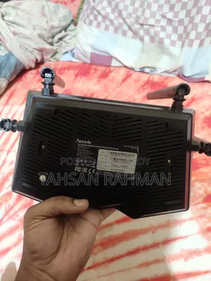 Tenda AC10 AC1200 ডুয়াল ব্যান্ড গিগাবিট ওয়াইফাই রাউটার