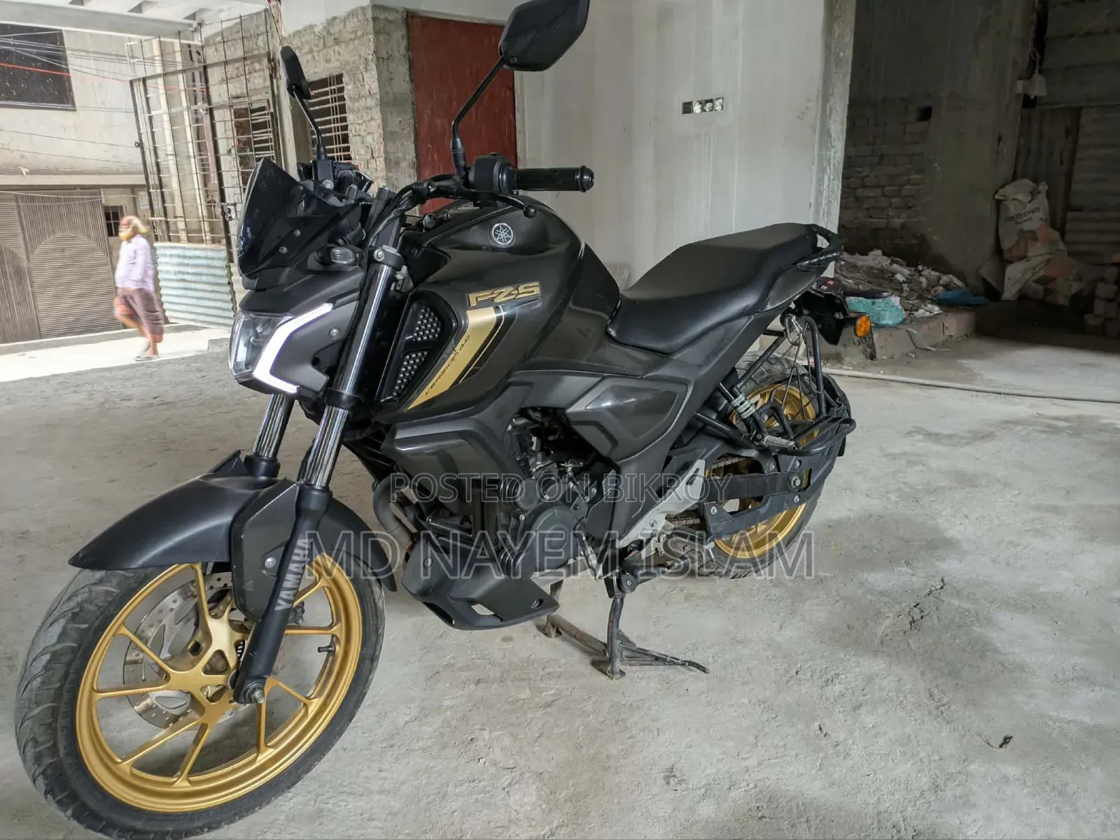 Yamaha FZS V4 2025 Black