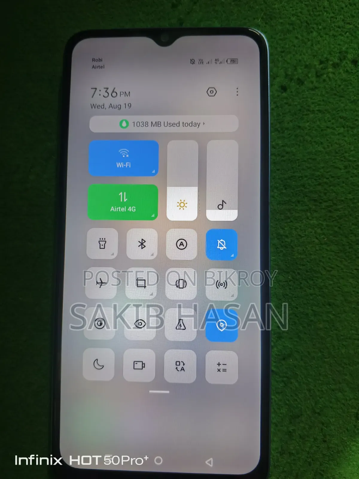 ইনফিনিক্স হট ৩০ ১২৮ জিবি ব্লু