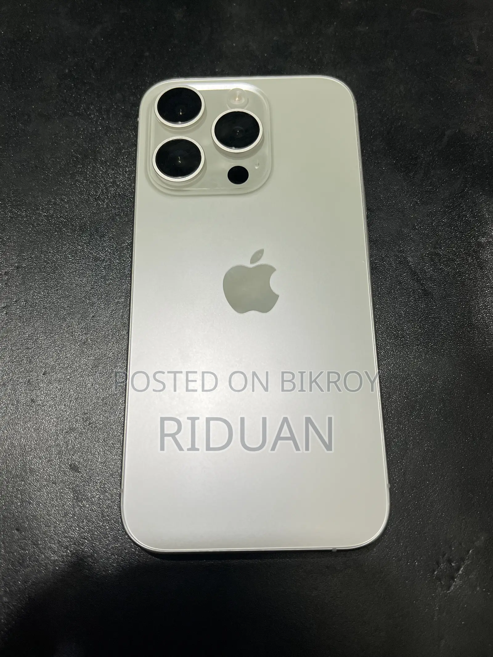 অ্যাপল আইফোন ১৫ প্রো ২৫৬ জিবি সিলভার