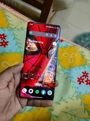 ওয়ানপ্লাস ১১আর ১২৮ জিবি রেড