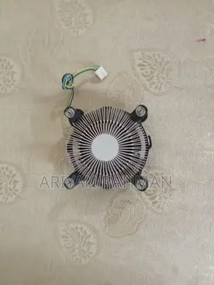 Intel Pentium G2020 Desktop Processor + Original Intel Heatsink Fan