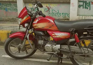 হিরো এইচএফ ডিলাক্স ২০১৬ লাল