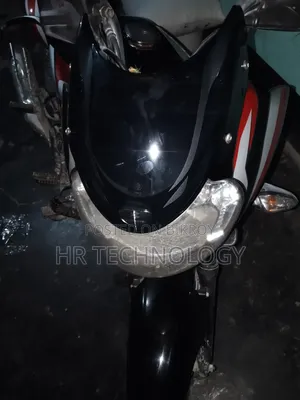 Bajaj Discover 125 2022 Orange