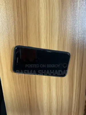 অ্যাপল আইফোন এসই (২০২০) ৬৪ জিবি কালো
