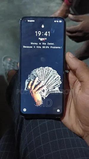 রিয়েলমি ৬ ১২৮ জিবি ব্ল্যাক