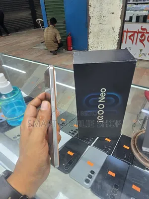 নতুন আইকিউওও ২৫৬ জিবি ব্রোঞ্জ
