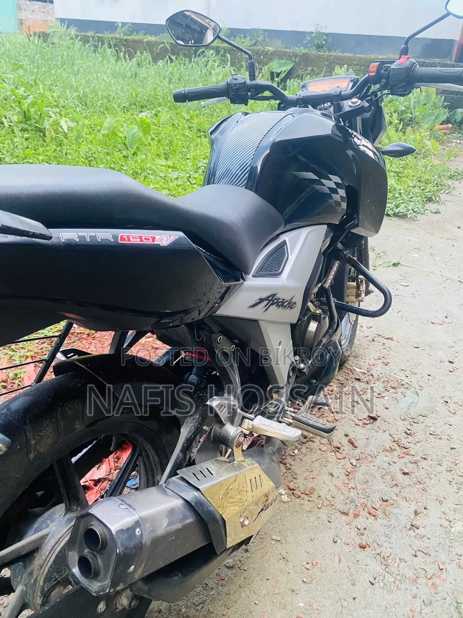 TVS Apache RTR 160 4V 2020 Black