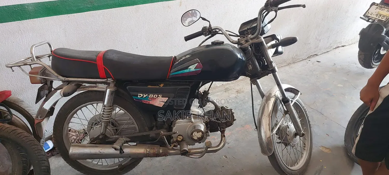 ওয়ালটন লিও ৯০ ২০১০ কালো