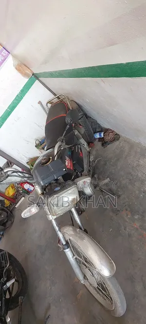 ওয়ালটন লিও ৯০ ২০১০ কালো