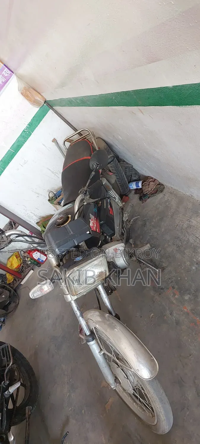 ওয়ালটন লিও ৯০ ২০১০ কালো