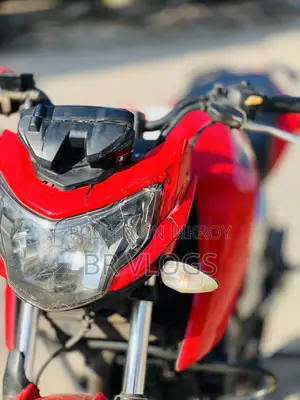 নিউ টিভিএস অ্যাপাচি ১৬০ ৪ভি ২০২০ রেড