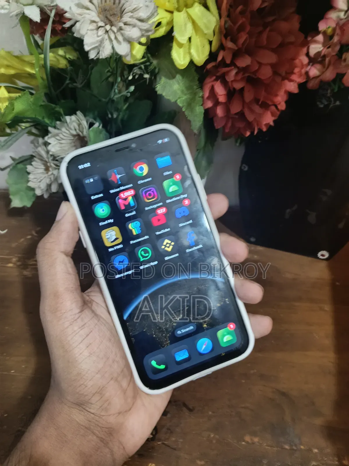 অ্যাপল আইফোন এক্সআর ৬৪ জিবি সাদা