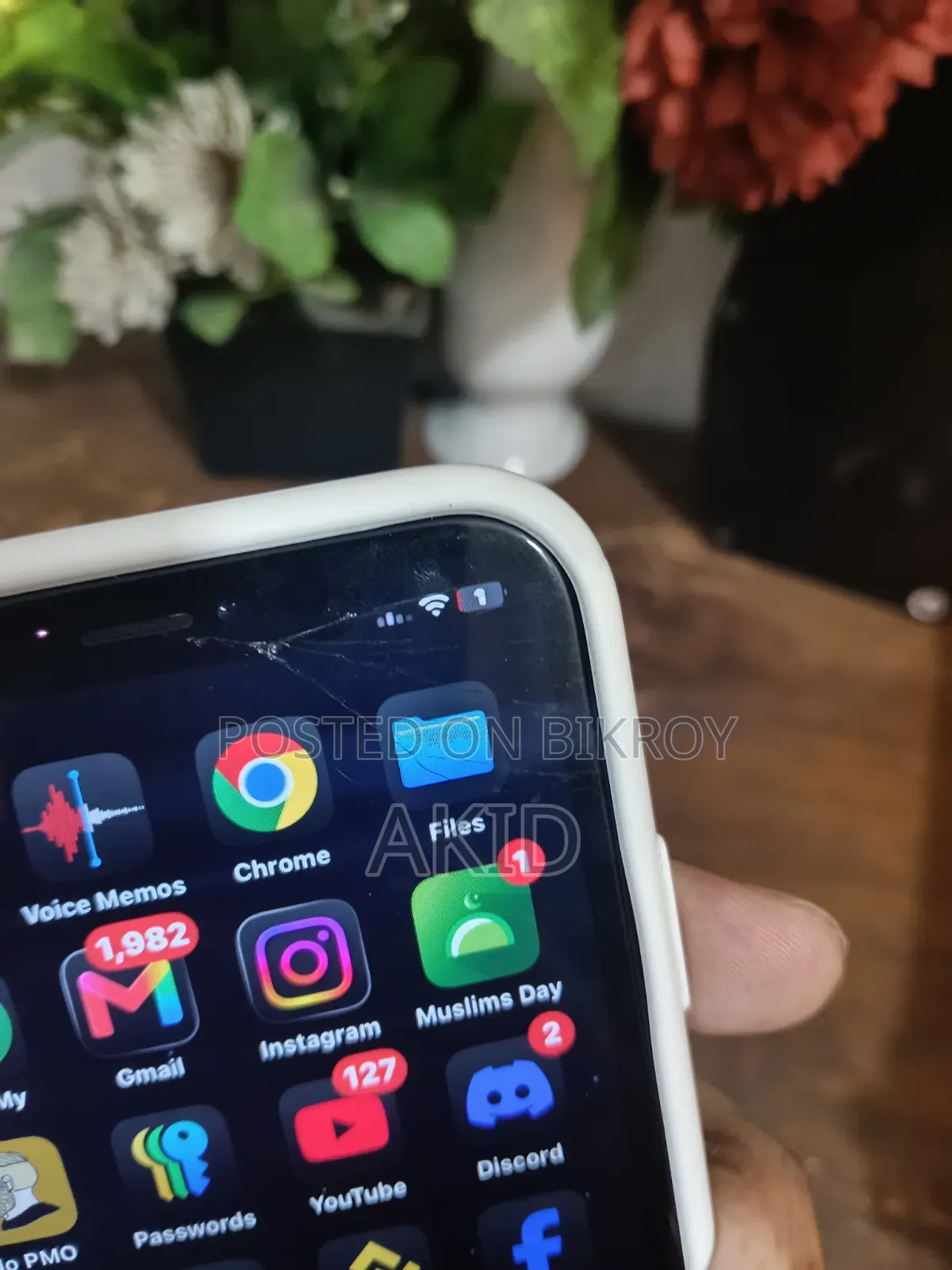 অ্যাপল আইফোন এক্সআর ৬৪ জিবি সাদা
