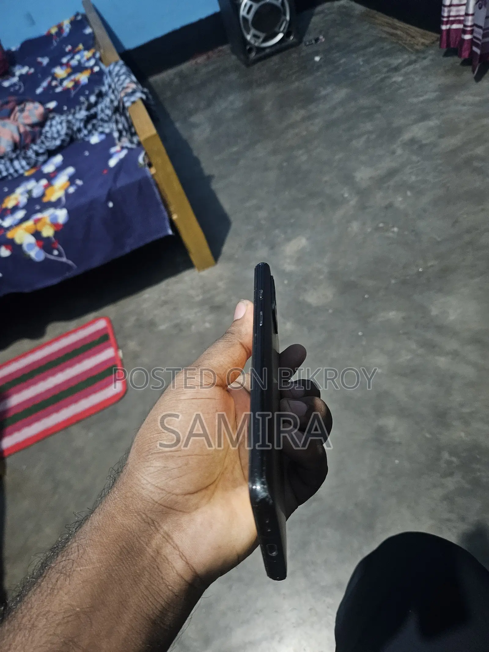 ওয়ানপ্লাস ৯আর ২৫৬ জিবি ব্ল্যাক