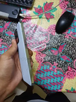শাওমি ১৩ ২৫৬ জিবি