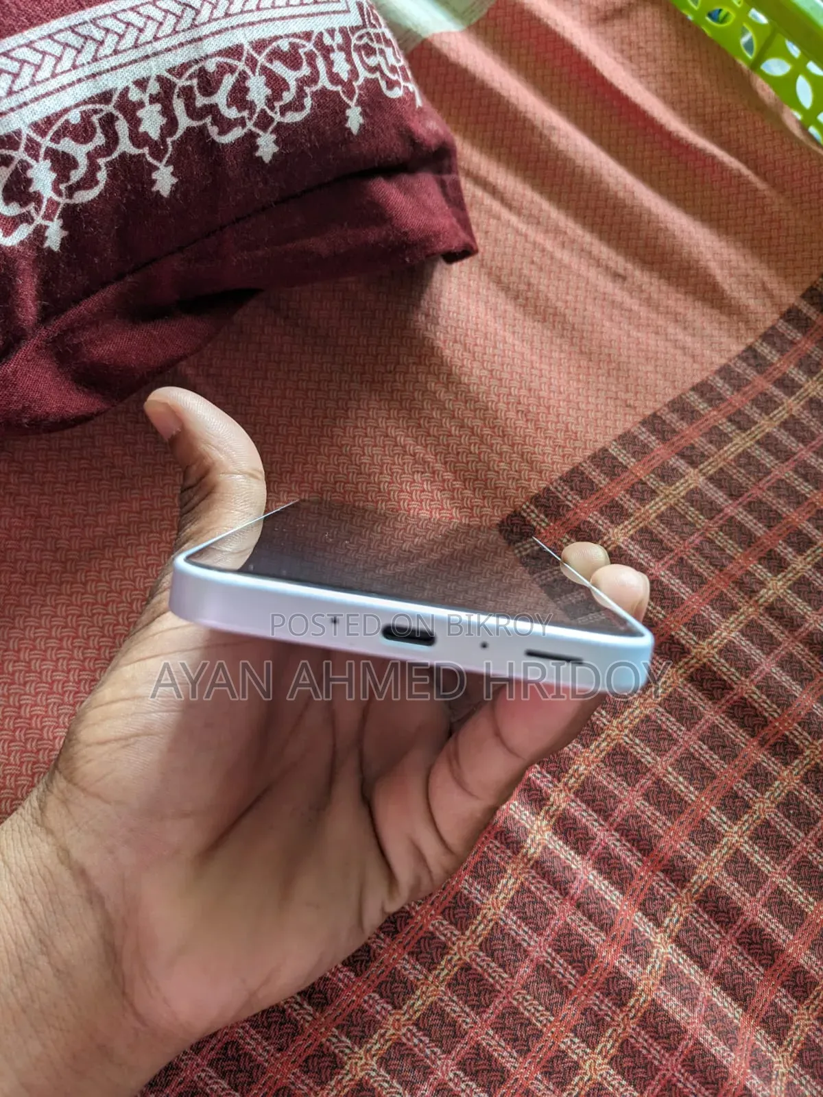 স্যামসাং গ্যালাক্সি এ৩৫ ১২৮ জিবি সাদা