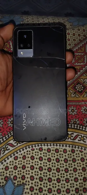 ভিভো ওয়াই২১ ১২৮ জিবি কালো
