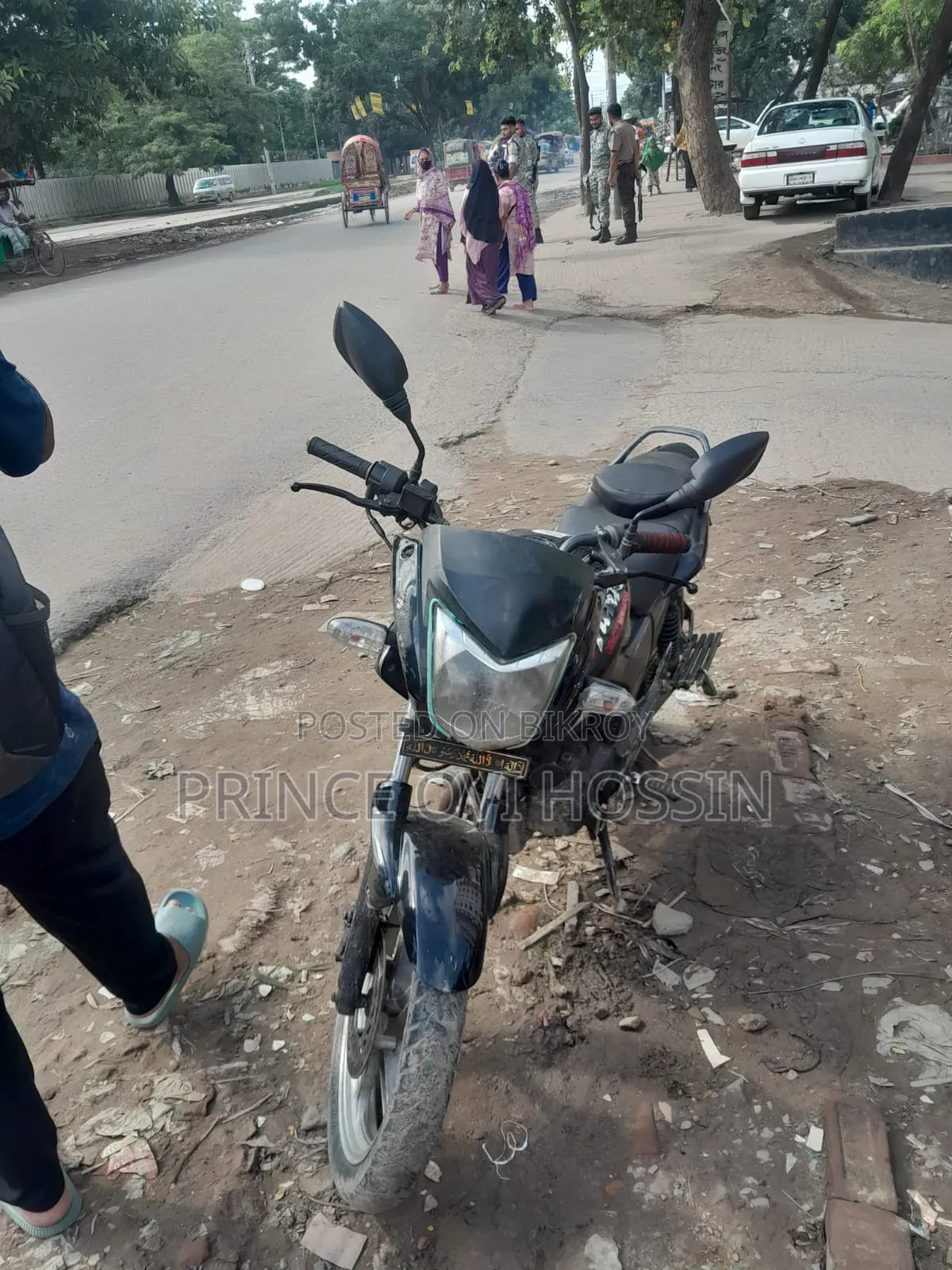 হিরো হাংক ২০১৫ কালো