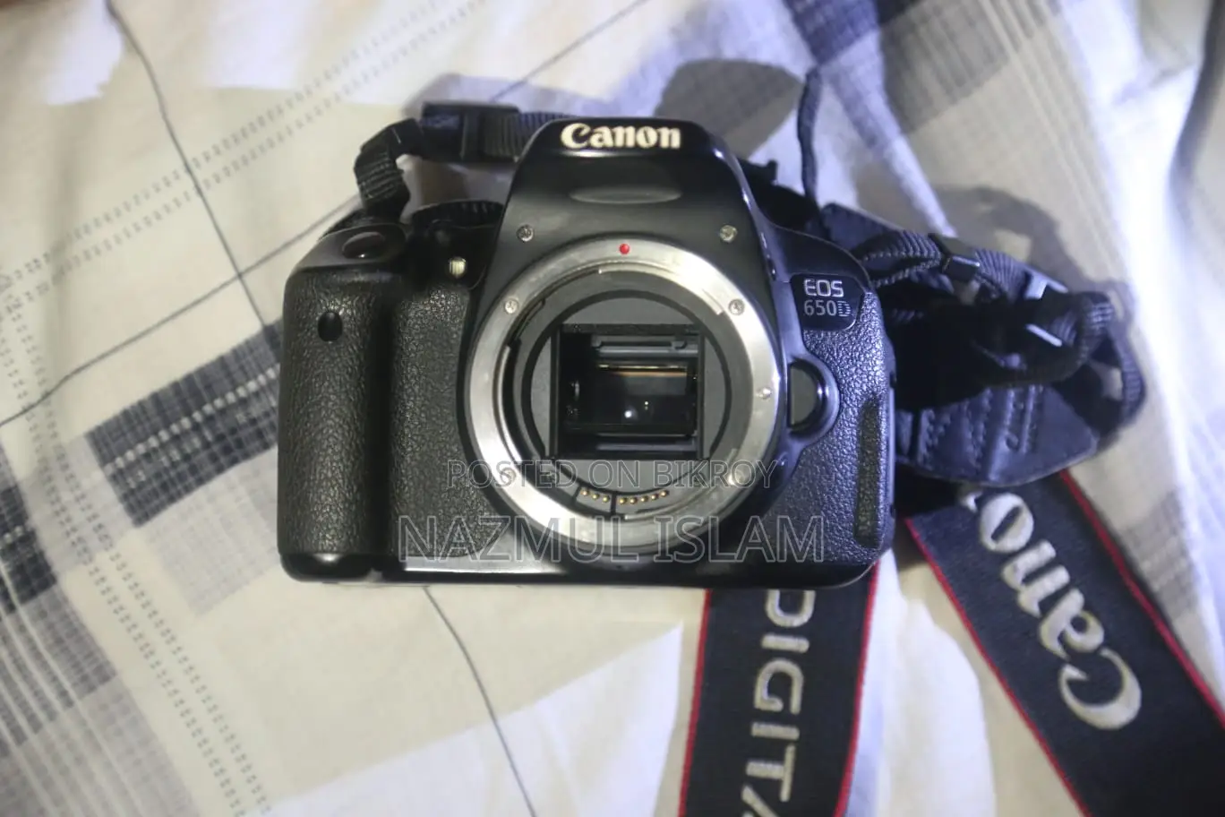 Canon 650d/Rebel T4i Only Body