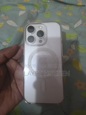 অ্যাপল আইফোন ১৬ প্রো ২৫৬ জিবি হোয়াইট