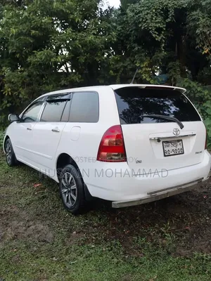 টয়োটা করোল্লা ফিল্ডার ২০০৪ সাদা