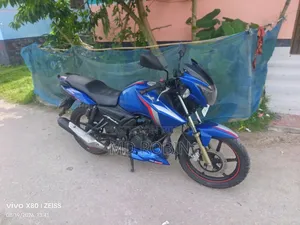 TVS Apache RTR 160 2V 2018 Blue