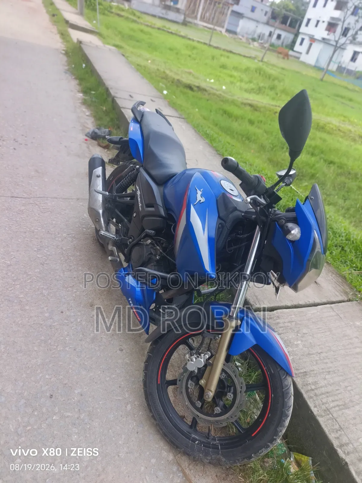 TVS Apache RTR 160 2V 2018 Blue