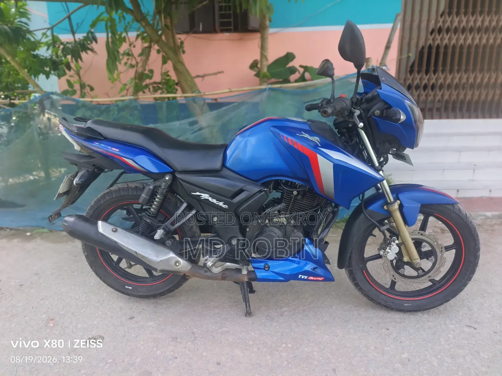 TVS Apache RTR 160 2V 2018 Blue