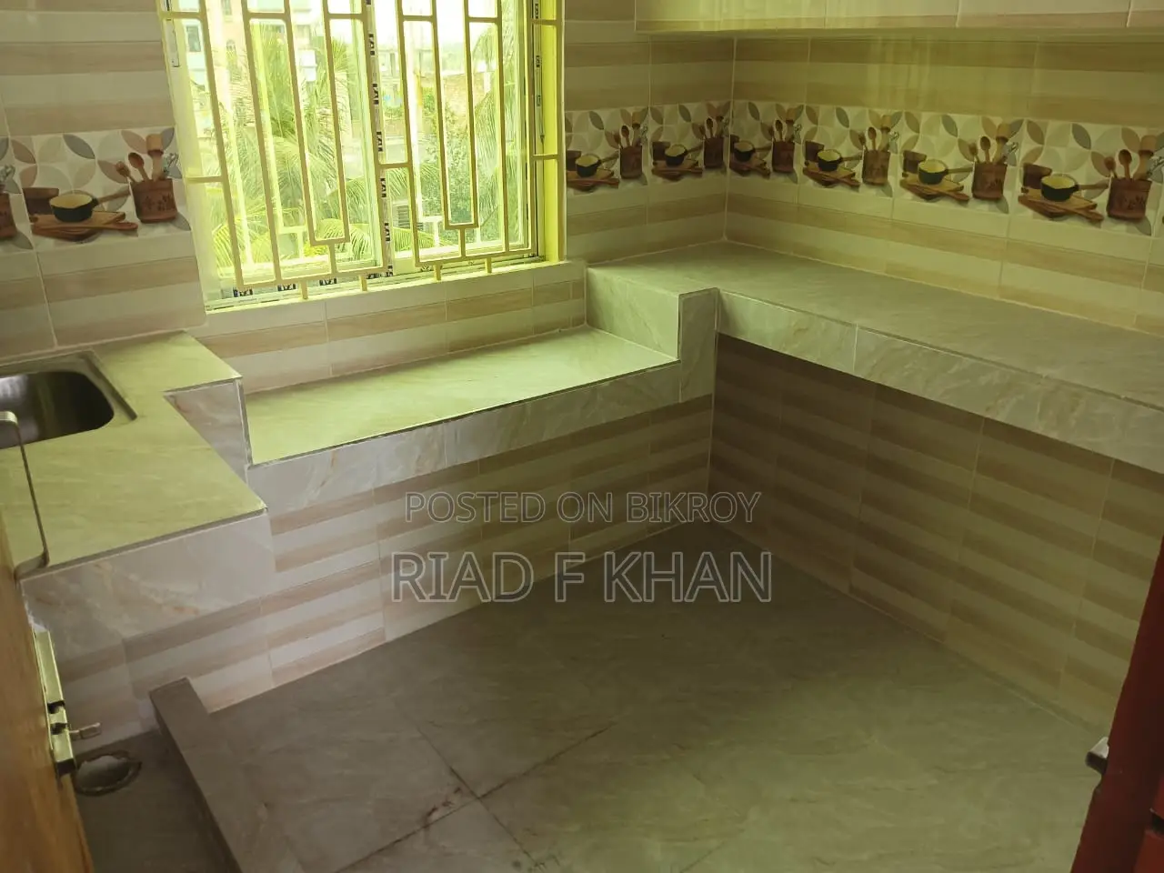 খিলগাঁও এ ৩ বেডরুমের অ্যাপার্টমেন্ট বিক্রয়