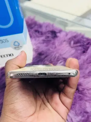 Tecno Camon 30S 256 GB Yellow