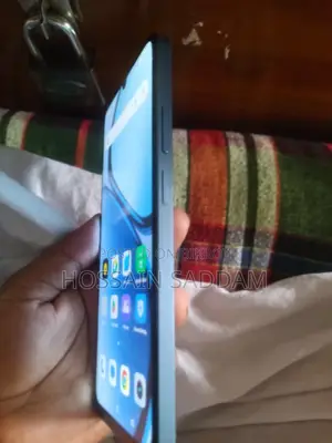 Realme 128 GB Blue