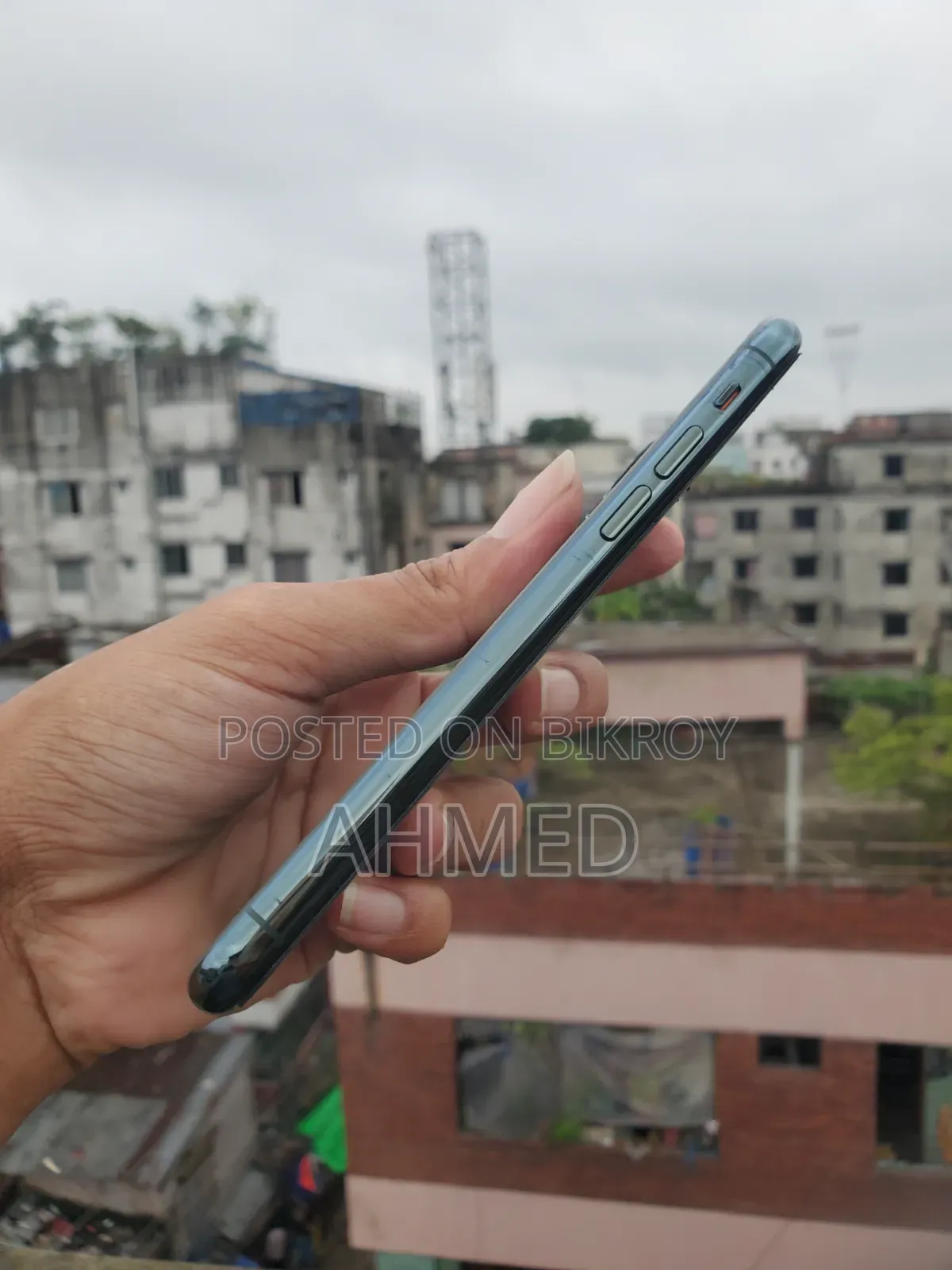অ্যাপল আইফোন ১১ প্রো ২৫৬ জিবি গ্রীন