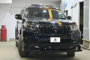 টয়োটা ল্যান্ড ক্রুজার প্রাডো ২০২১ কালো