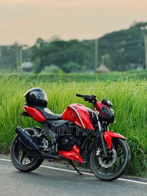 টিভিএস অ্যাপাচি আরটিআর ১৬০ ৪ভি ২০১৯ লাল