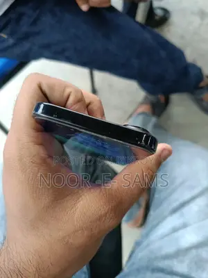 Apple iPhone 16 128 GB Black