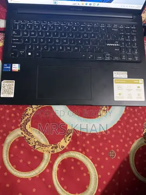New Laptop ASUS Vivobook 16 16GB Intel Core I7 SSD 1T