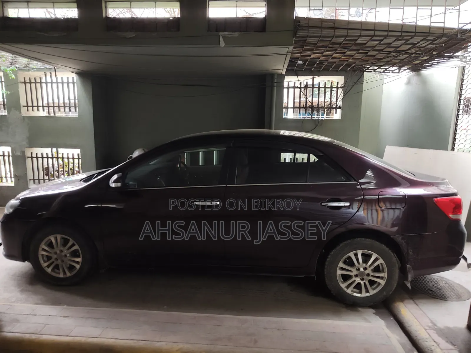 Toyota Allion 2012 Maroon