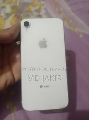 অ্যাপল আইফোন এক্সআর ১২৮ জিবি হোয়াইট