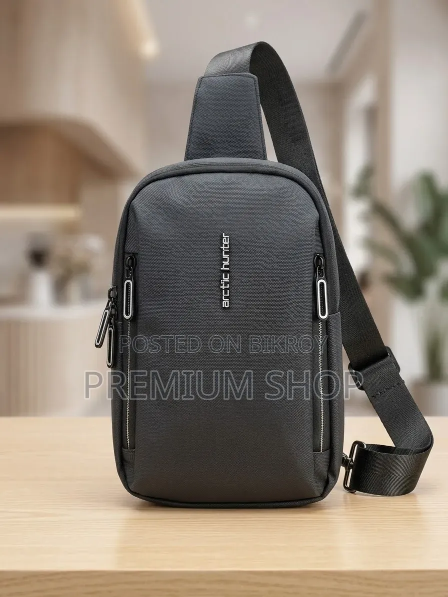 Arctic Hunter Waterproof Crossbody Chest Sling Bag for Men
