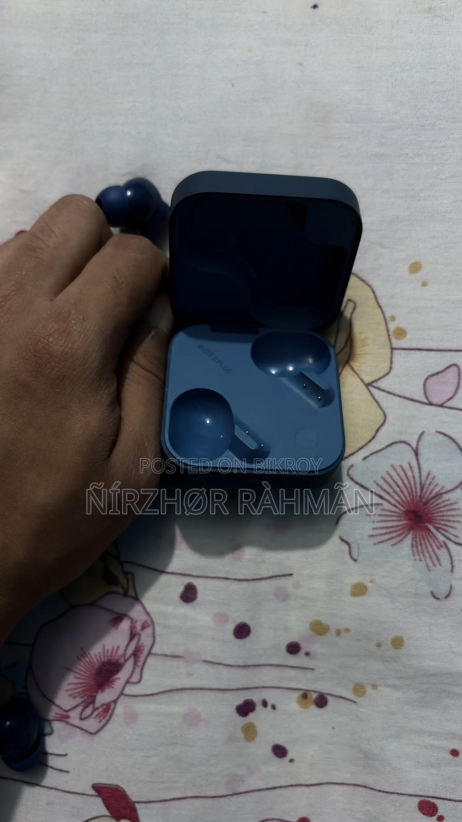 নাথিং বাডস ২ প্লাস