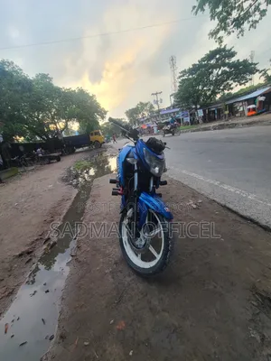 TVS Apache RTR 160 4V 2021 Blue