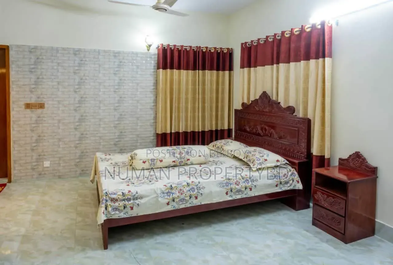 Furnished 3-Bedroom Apartment in Numan Property Bd, Basundhara for Rent