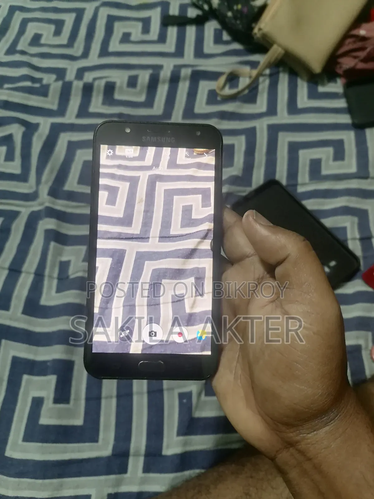 Samsung Galaxy J7 16 GB Black