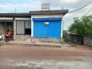 Shop for rent