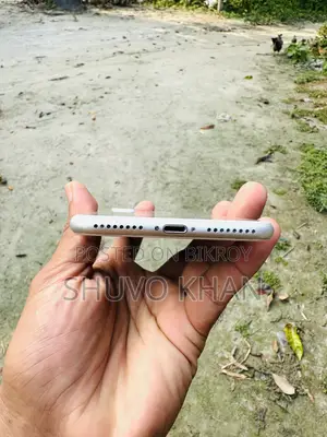 অ্যাপল আইফোন ৭ প্লাস ১২৮ জিবি সিলভার