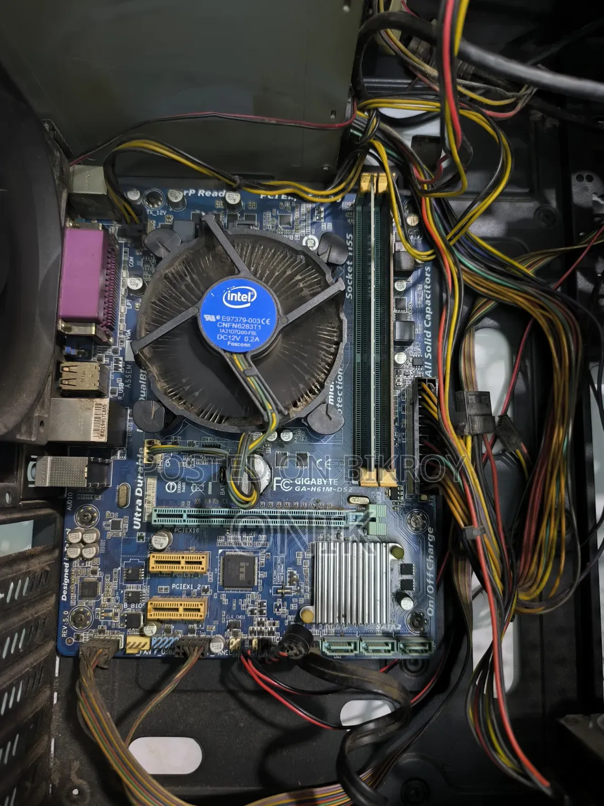 ডেস্কটপ কম্পিউটার Gigabyte GB-BSi3H-6100 6GB Intel Core I3 HDD 1TB