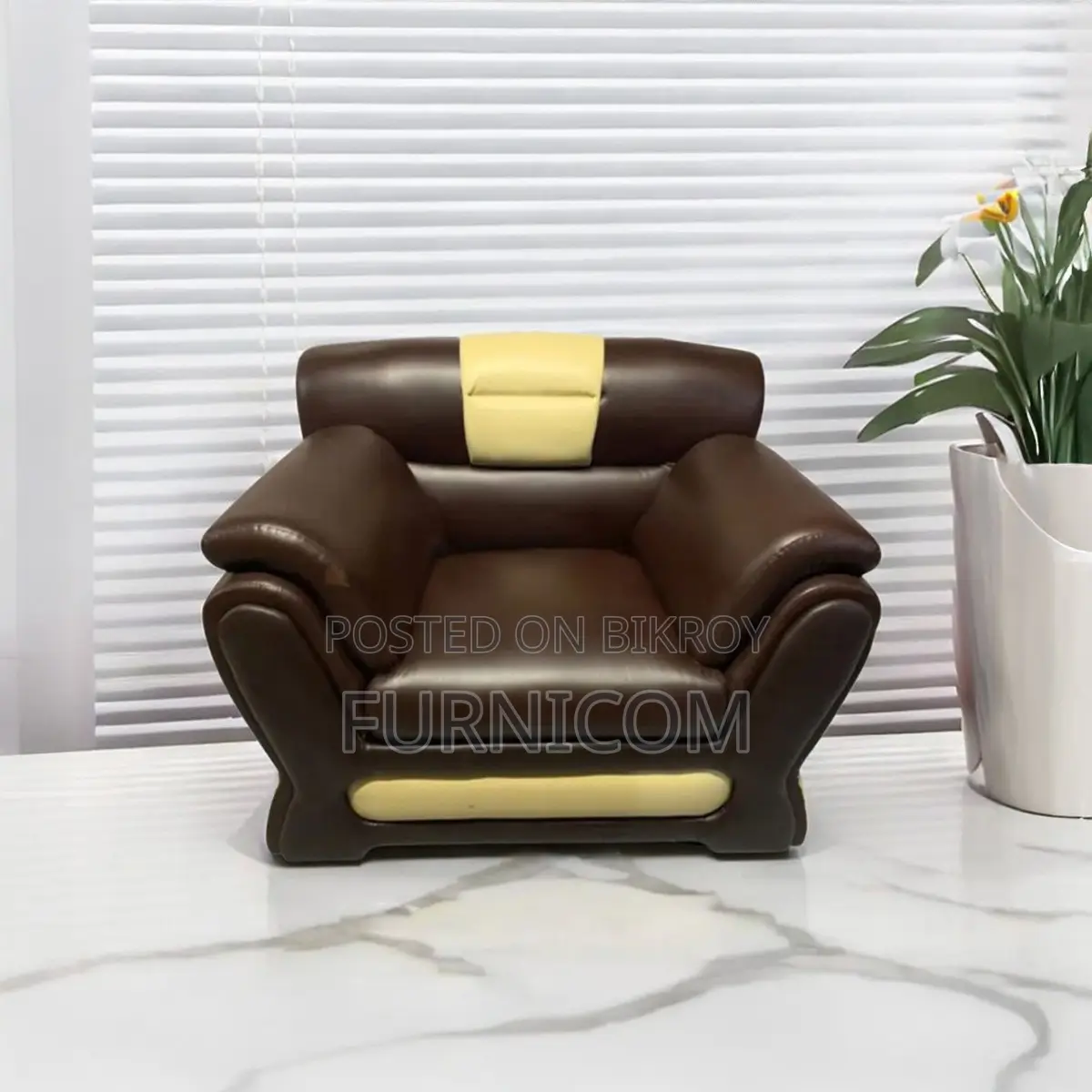 Round Wedge Luxury Armchair
