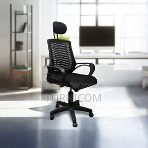 Executive office chair V-mash Black Revolving Chair with Headrest Chai